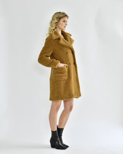 Mantel aus Boucle Wolle, cammello